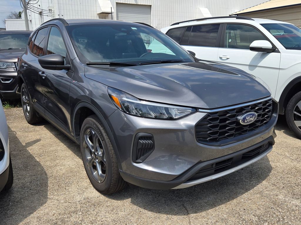 Thumbnail: 2025 Ford Escape - 3