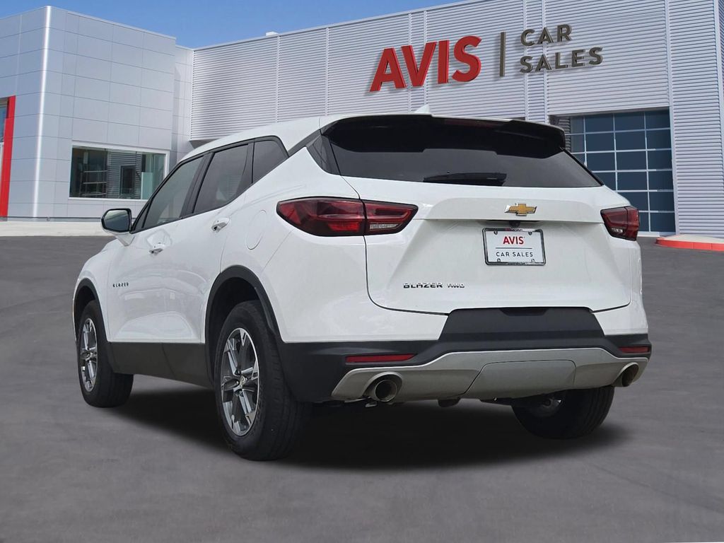 Thumbnail: 2025 Chevrolet Blazer - 9