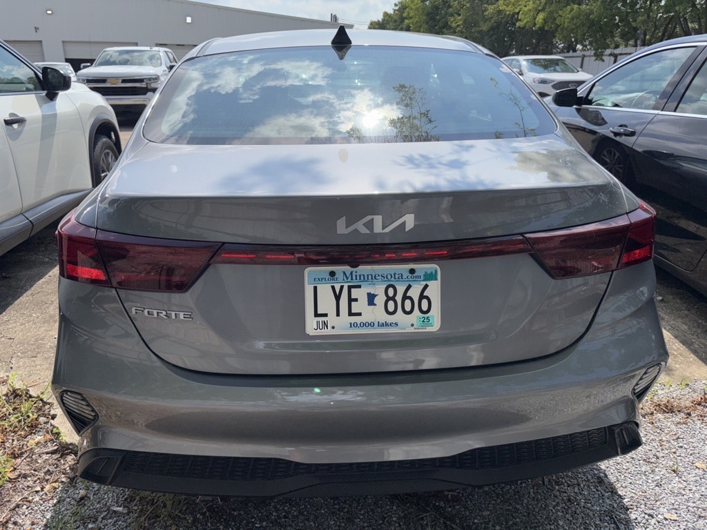 Thumbnail: 2024 Kia Forte - 5