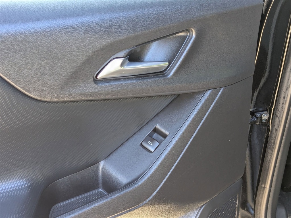 Thumbnail: 2025 Chevrolet Equinox - 24