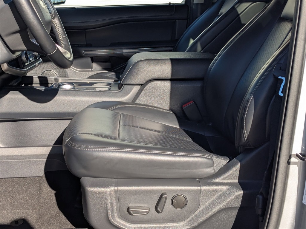 Thumbnail: 2024 Ford Expedition MAX - 26