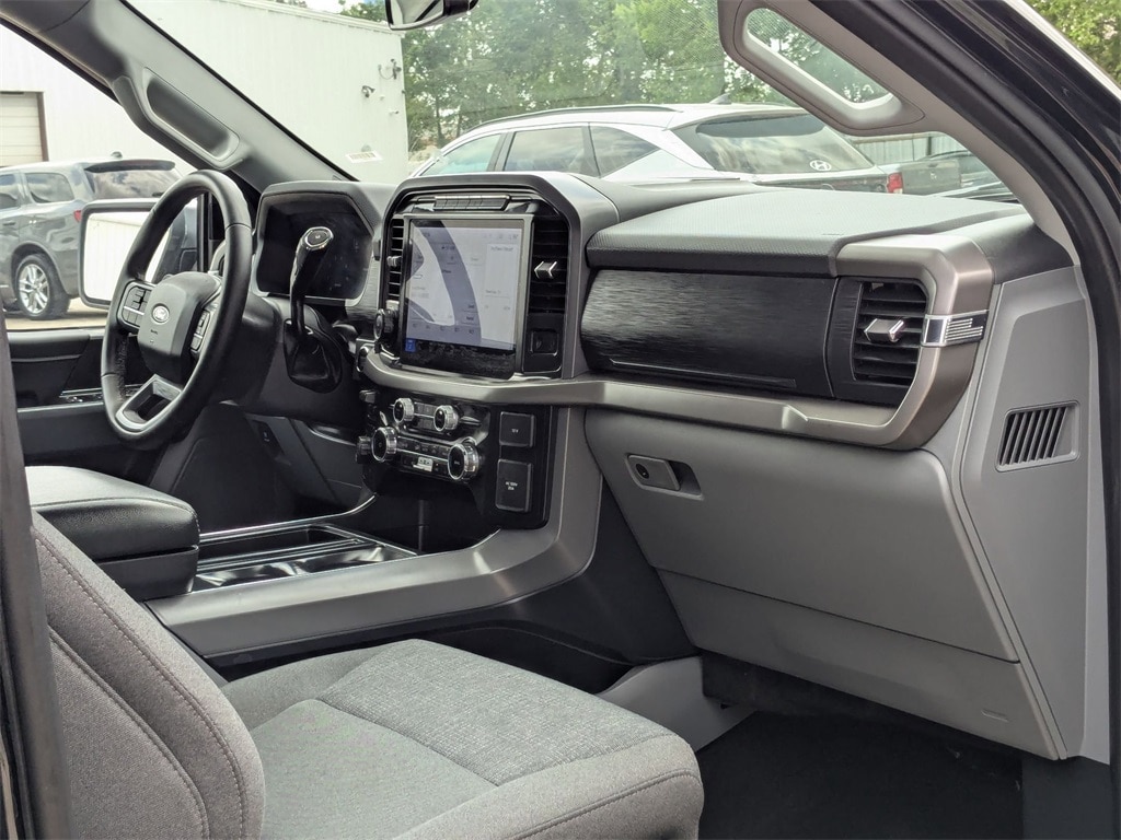 Thumbnail: 2024 Ford F-150 - 32