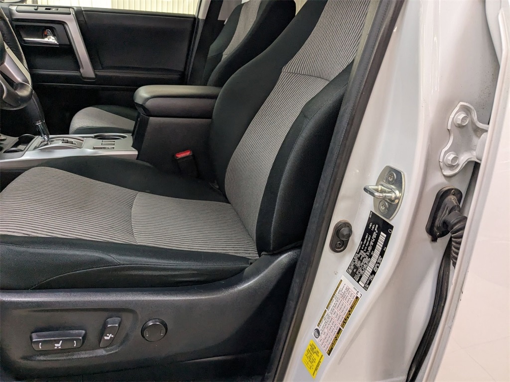 Thumbnail: 2024 Toyota 4Runner - 22