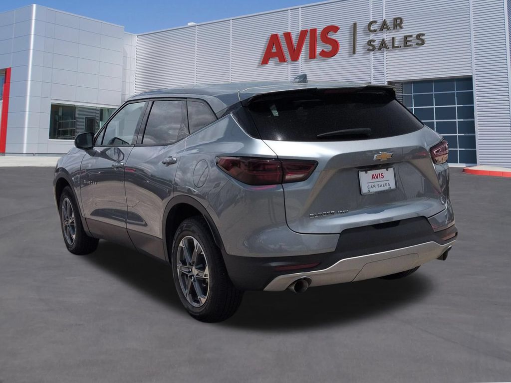 Thumbnail: 2025 Chevrolet Blazer - 9