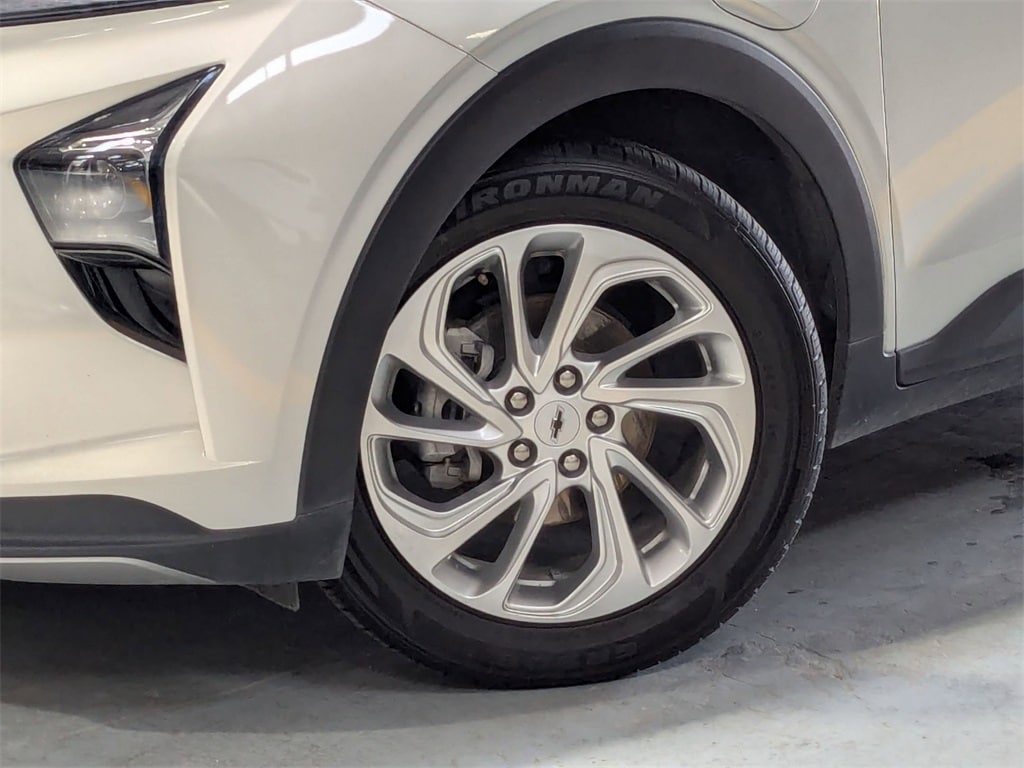 Thumbnail: 2023 Chevrolet Bolt EUV - 32