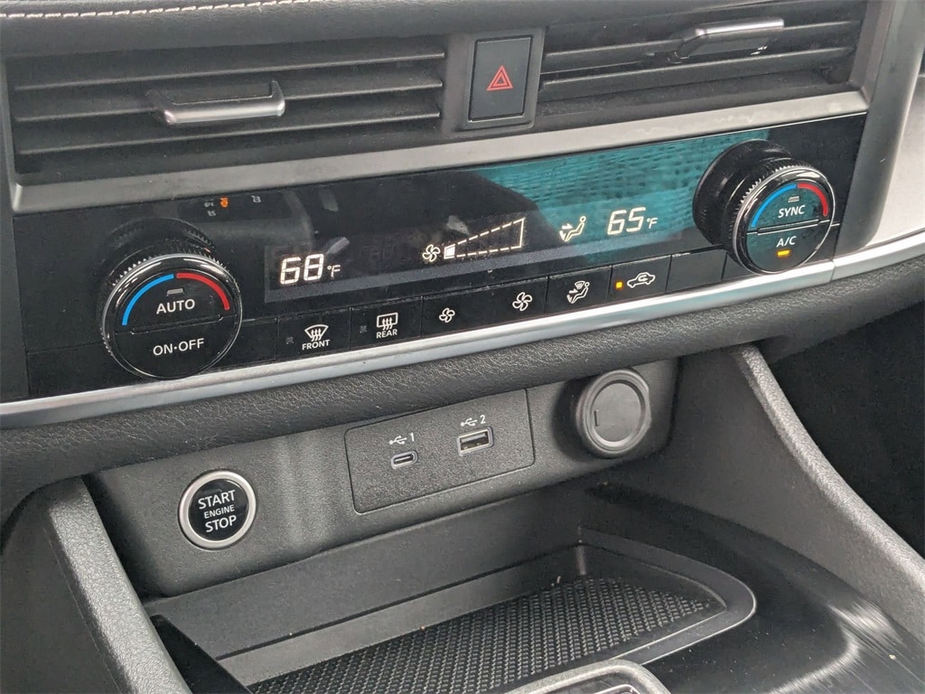 Thumbnail: 2023 Nissan Rogue - 22