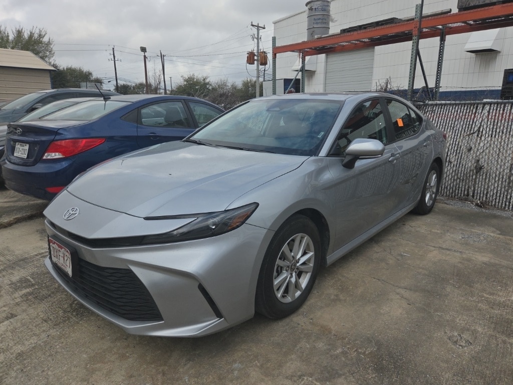 Thumbnail: 2025 Toyota Camry - 1