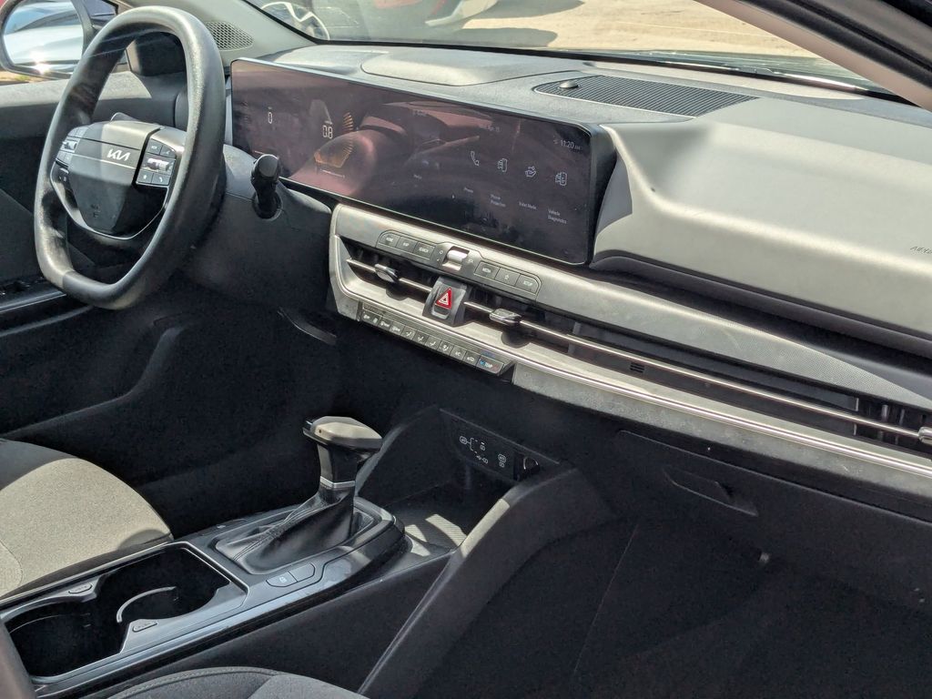 Thumbnail: 2025 Kia K4 - 24