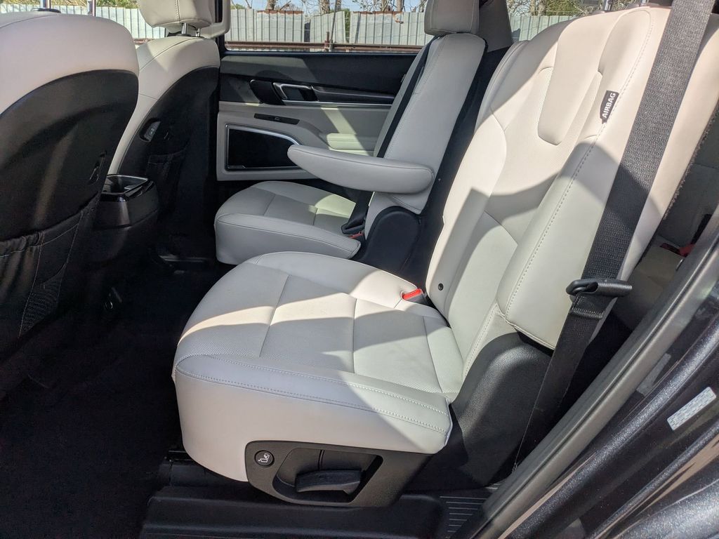 Thumbnail: 2025 Kia Telluride - 26