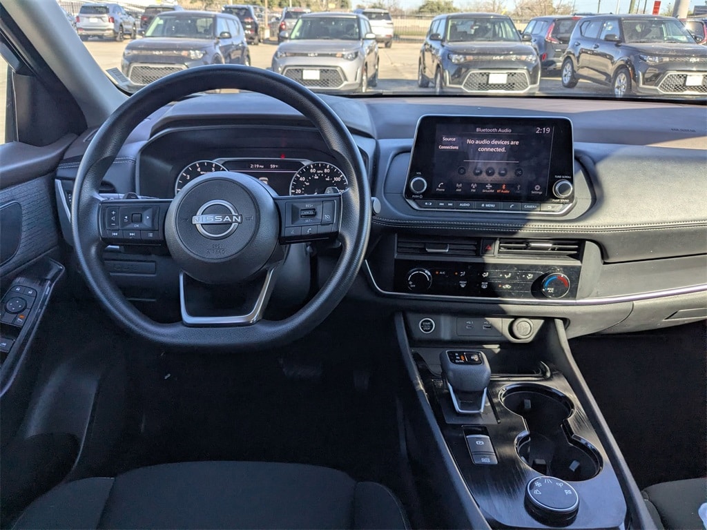 Thumbnail: 2023 Nissan Rogue - 25