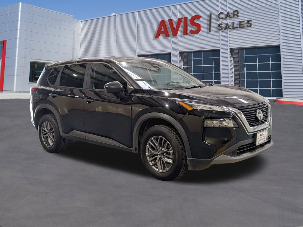 Thumbnail: 2023 Nissan Rogue - 3