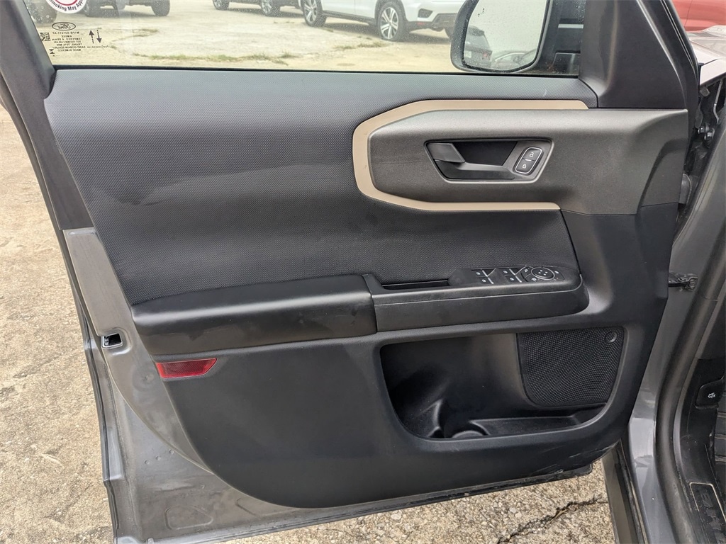 Thumbnail: 2025 Ford Bronco Sport - 11