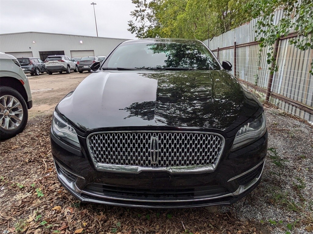 Used 2020 Lincoln MKZ For Sale at AVIS Car Sales VIN 3LN6L5A93LR620532