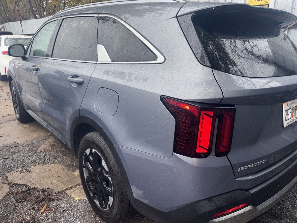 Certified 2024 Kia Sorento S SUV