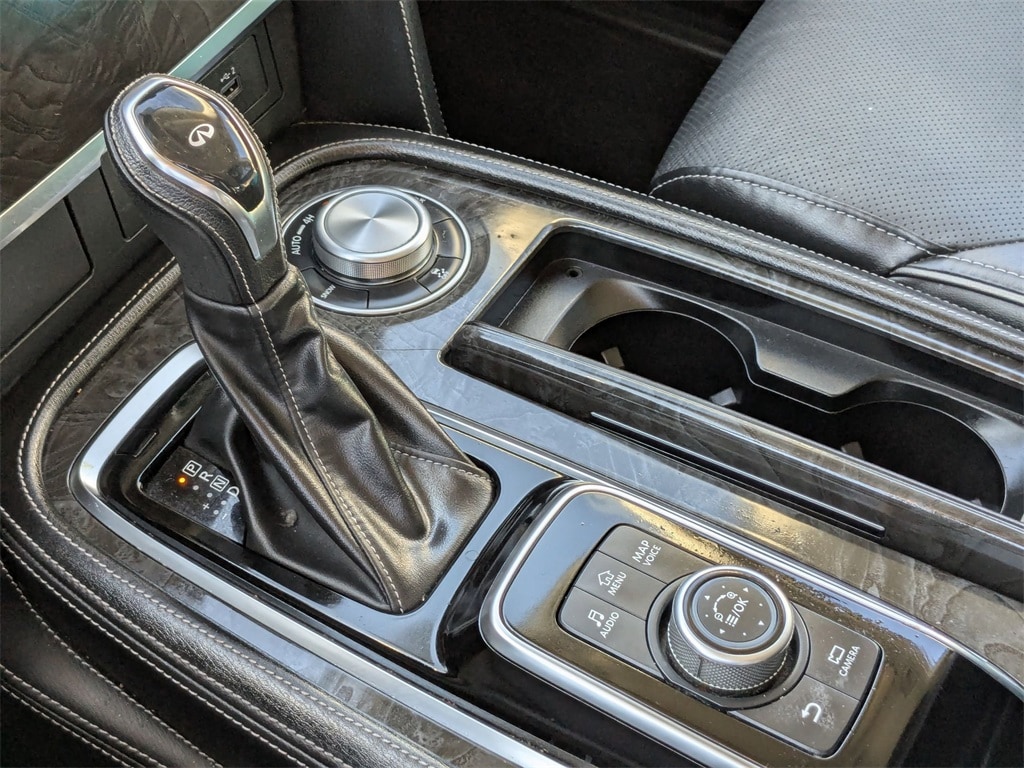 Thumbnail: 2023 INFINITI QX80 - 15