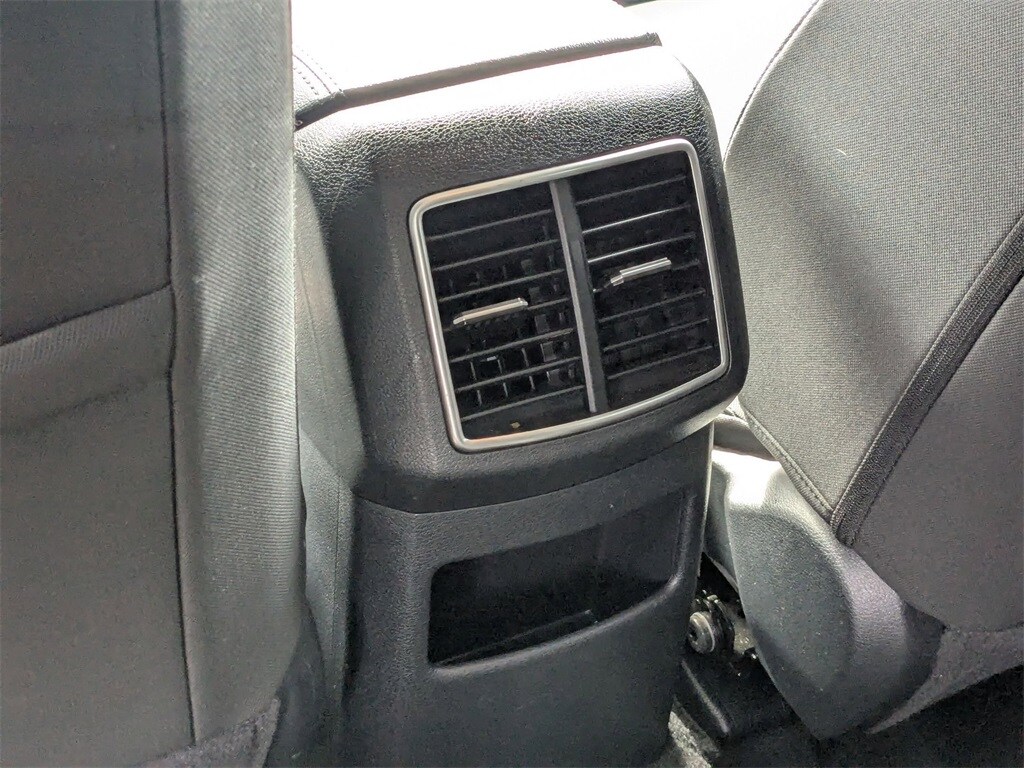 2024 Kia Sportage LX 26