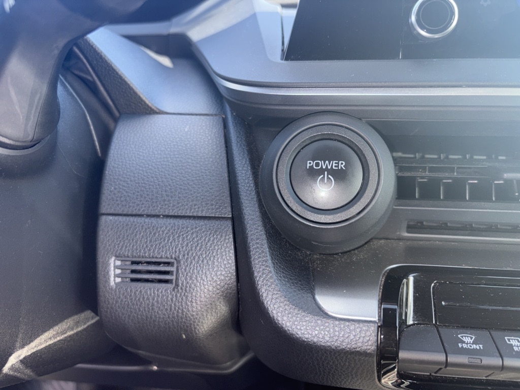 Thumbnail: 2024 Toyota Prius - 6