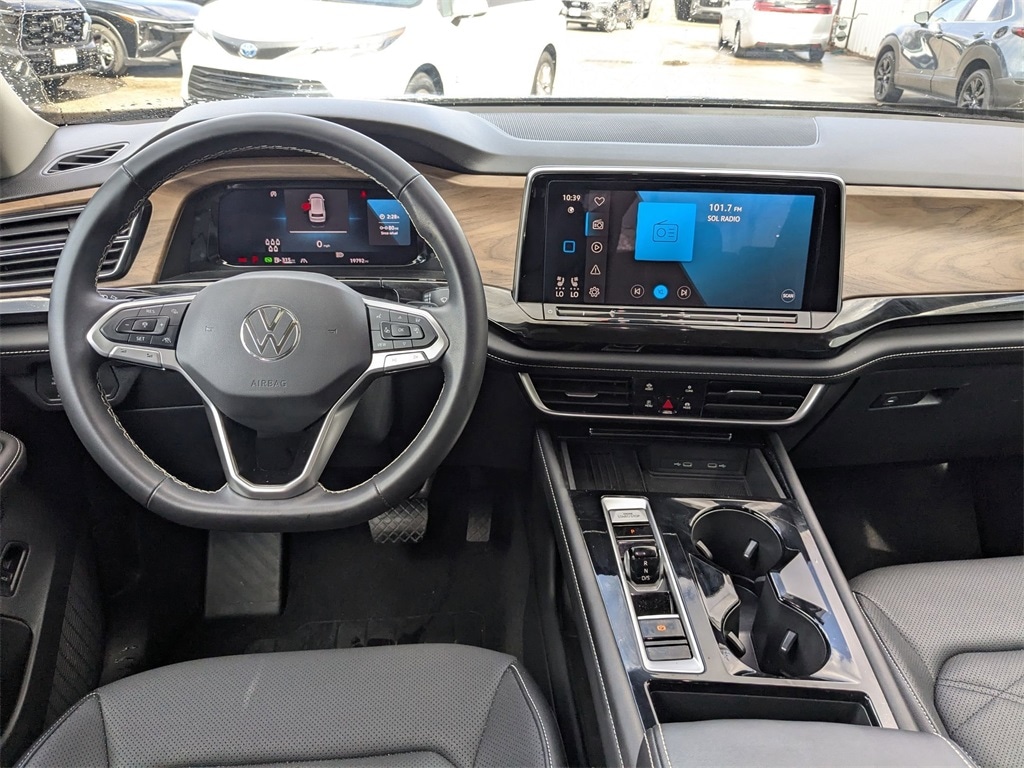 Thumbnail: 2025 Volkswagen Atlas - 27