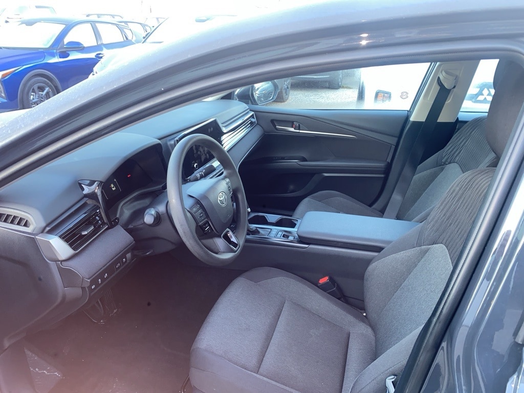 Thumbnail: 2025 Toyota Camry - 7