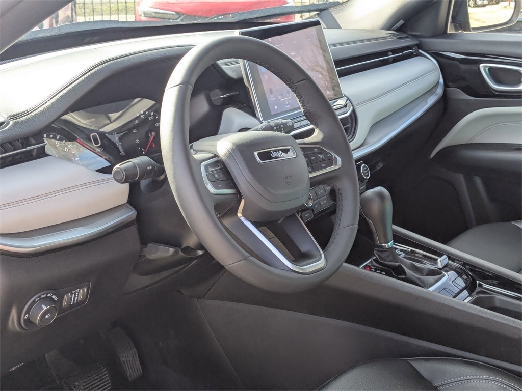 Thumbnail: 2025 Jeep Compass - 14