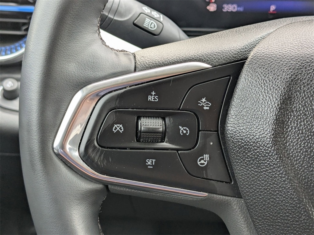 Thumbnail: 2025 Chevrolet Trax - 16