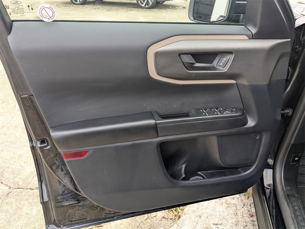 Thumbnail: 2025 Ford Bronco Sport - 11