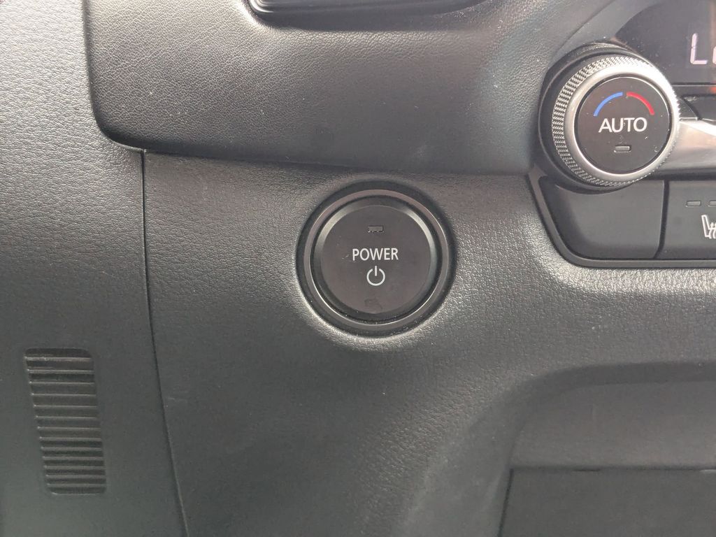 Thumbnail: 2025 Mazda CX-50 - 23