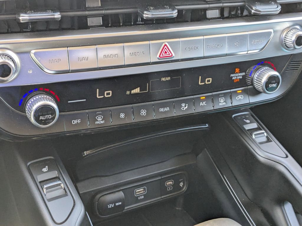 Thumbnail: 2025 Kia Telluride - 22