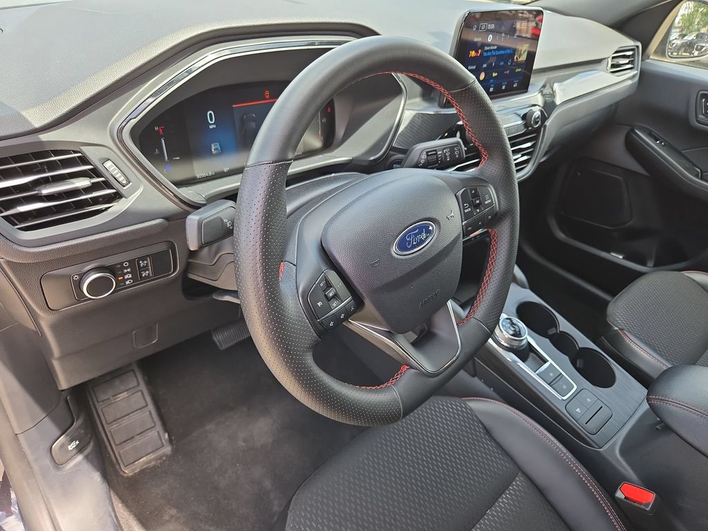 Thumbnail: 2025 Ford Escape - 15