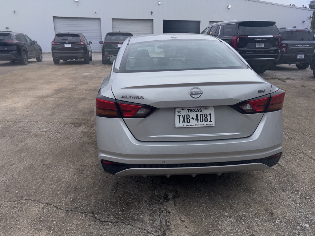 Certified 2024 Nissan Altima 2.5 SV Sedan