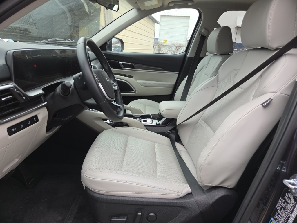 Thumbnail: 2025 Kia Telluride - 8