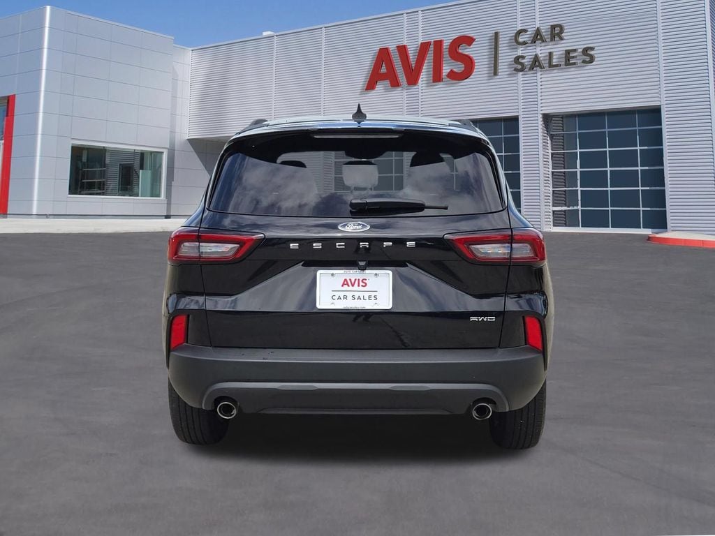 Thumbnail: 2025 Ford Escape - 7