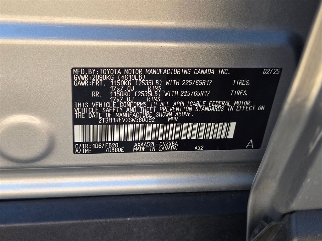 Thumbnail: 2025 Toyota RAV4 - 33