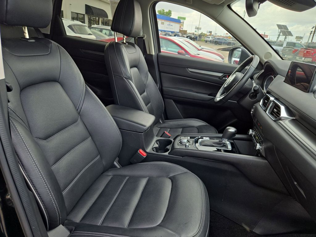 Thumbnail: 2025 Mazda CX-5 - 30