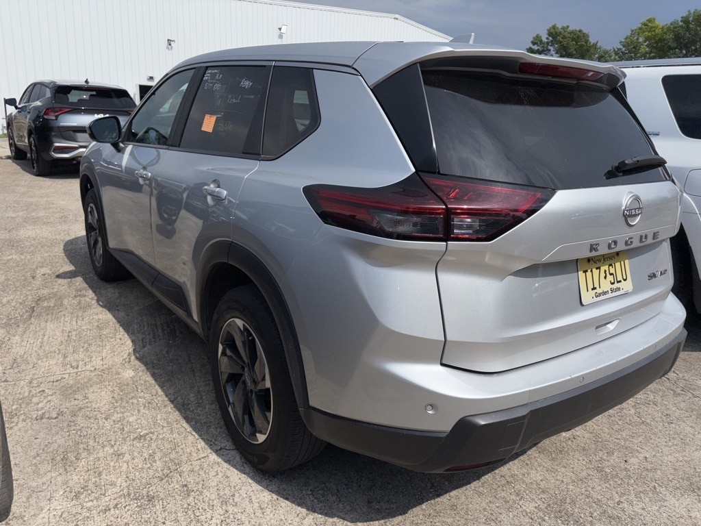 Thumbnail: 2024 Nissan Rogue - 6
