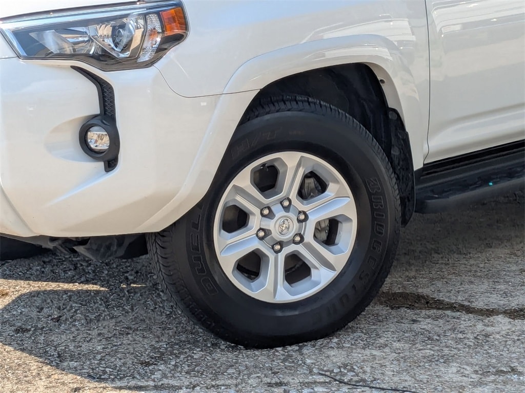 Thumbnail: 2024 Toyota 4Runner - 30