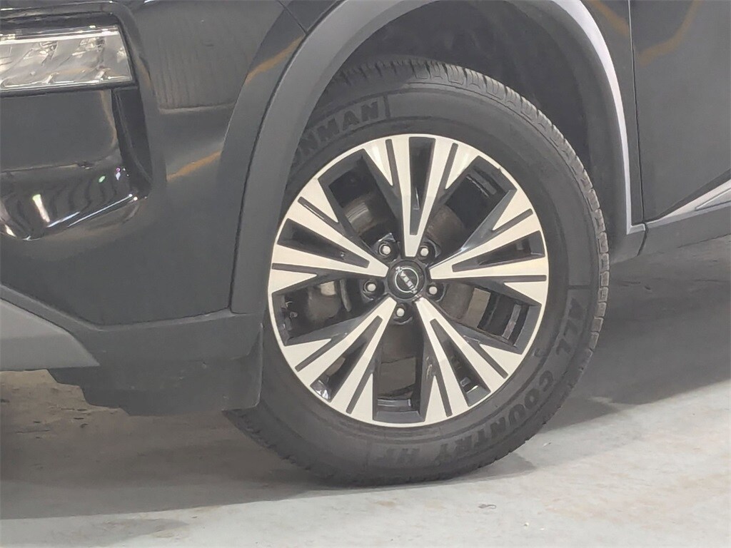 Thumbnail: 2023 Nissan Rogue - 33