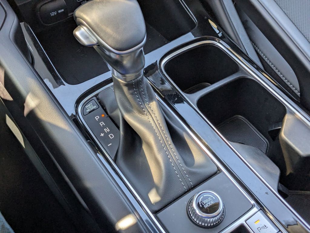 Thumbnail: 2025 Kia Telluride - 19