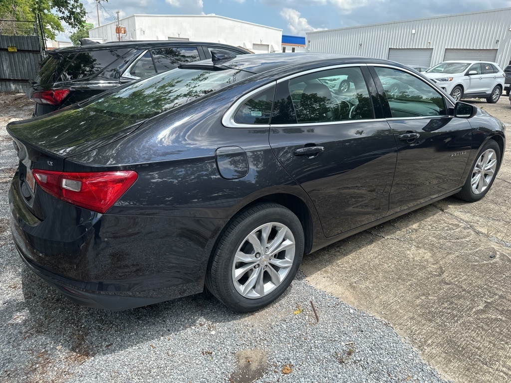 Thumbnail: 2023 Chevrolet Malibu - 4