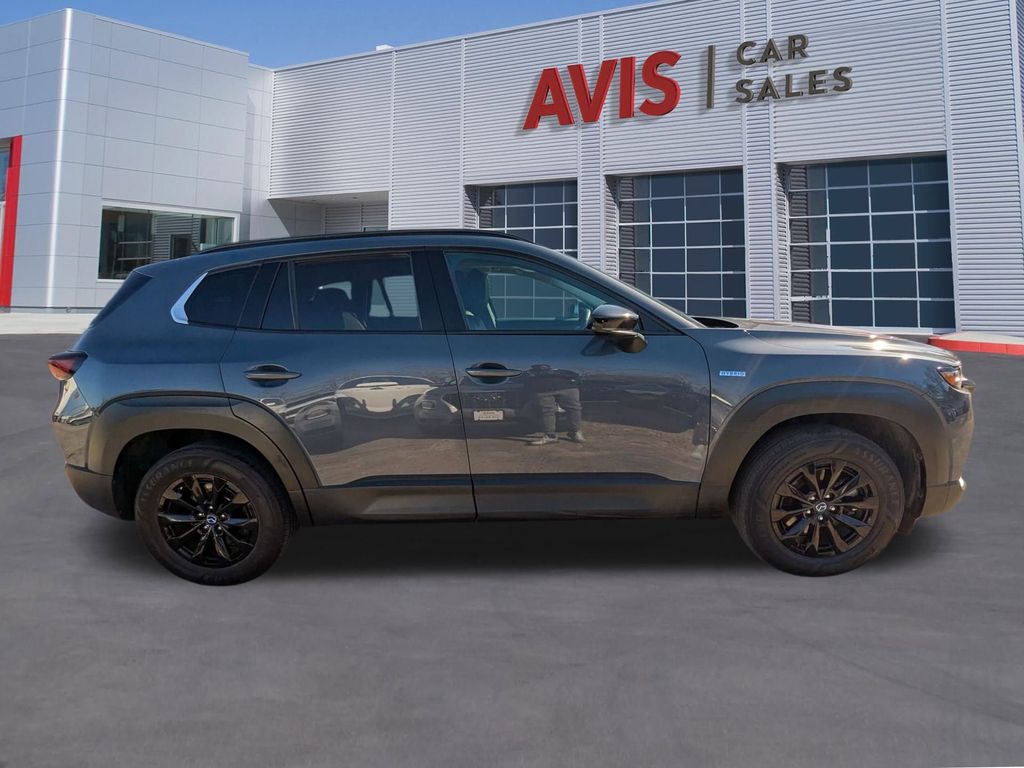 Thumbnail: 2025 Mazda CX-50 - 5