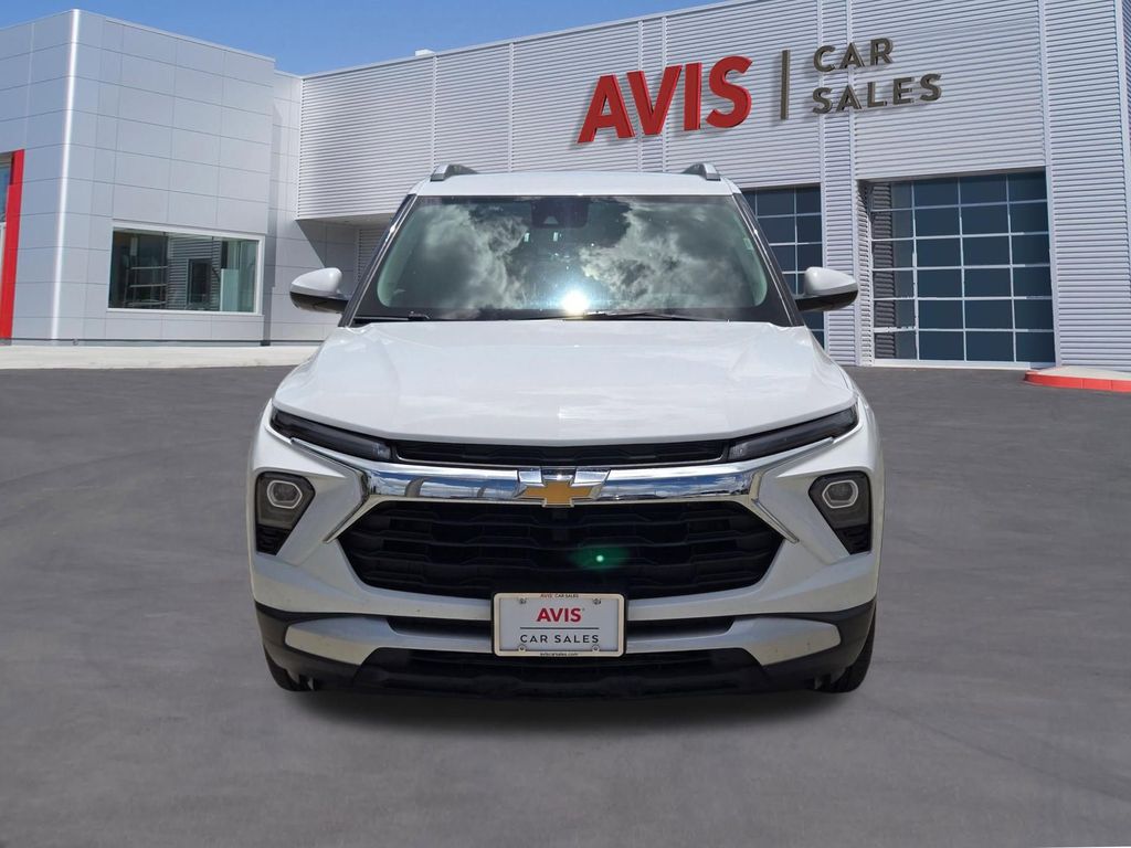 Thumbnail: 2025 Chevrolet TrailBlazer - 2