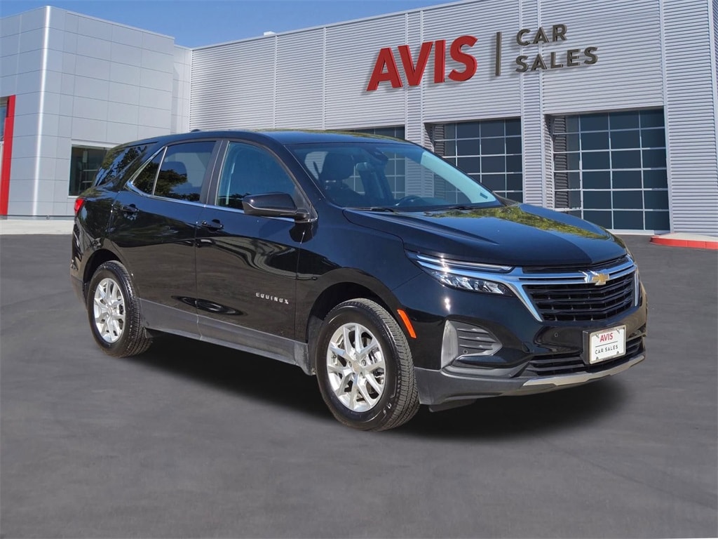 Thumbnail: 2024 Chevrolet Equinox - 3