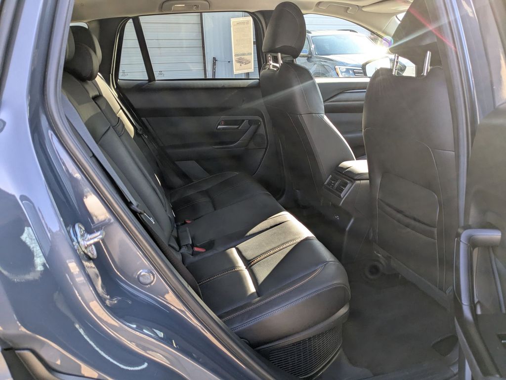 Thumbnail: 2025 Mazda CX-50 - 31