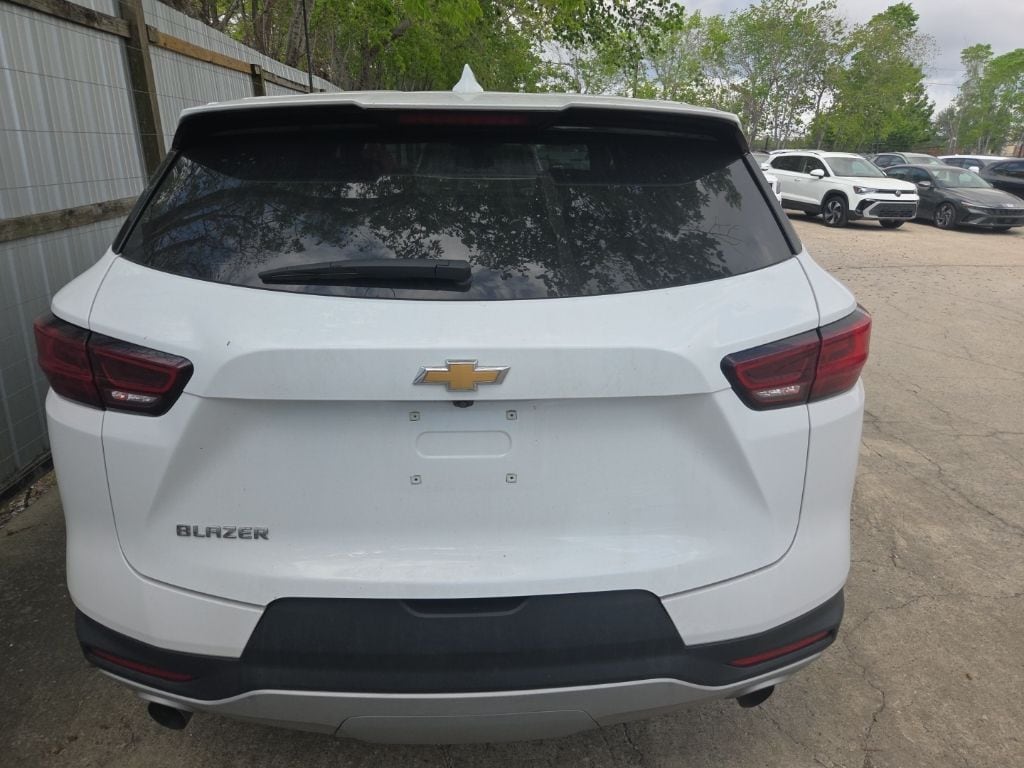 Thumbnail: 2025 Chevrolet Blazer - 9