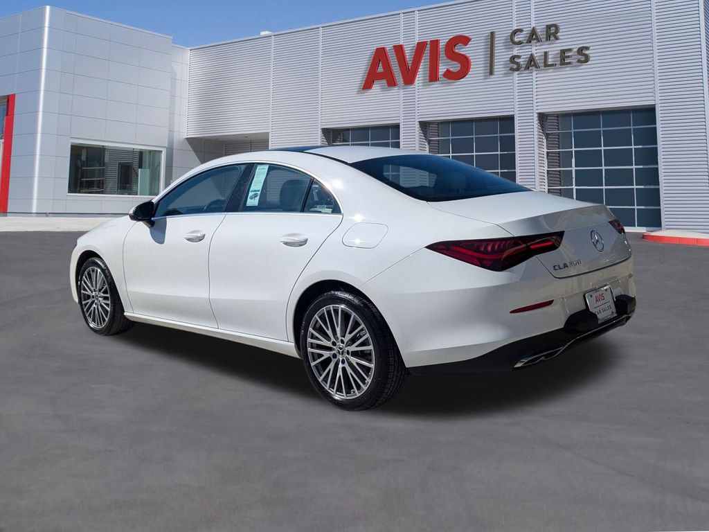 Thumbnail: 2025 Mercedes-Benz CLA - 9