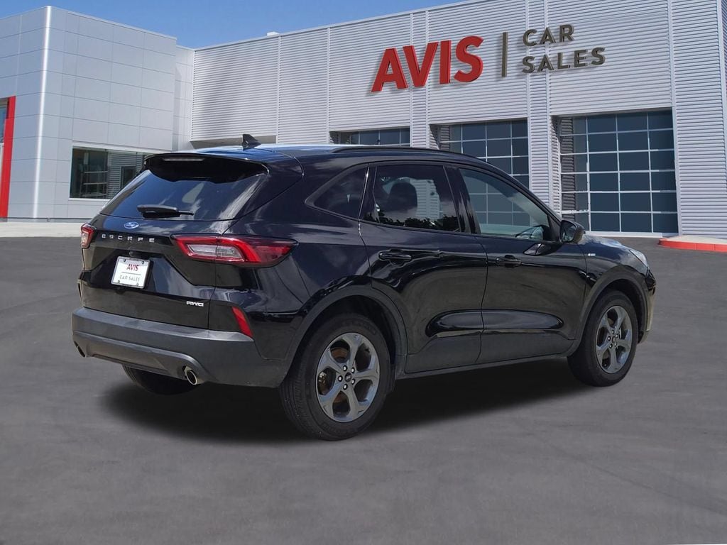 Thumbnail: 2025 Ford Escape - 6