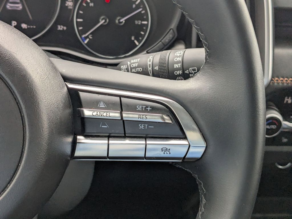 Thumbnail: 2025 Mazda CX-50 - 17