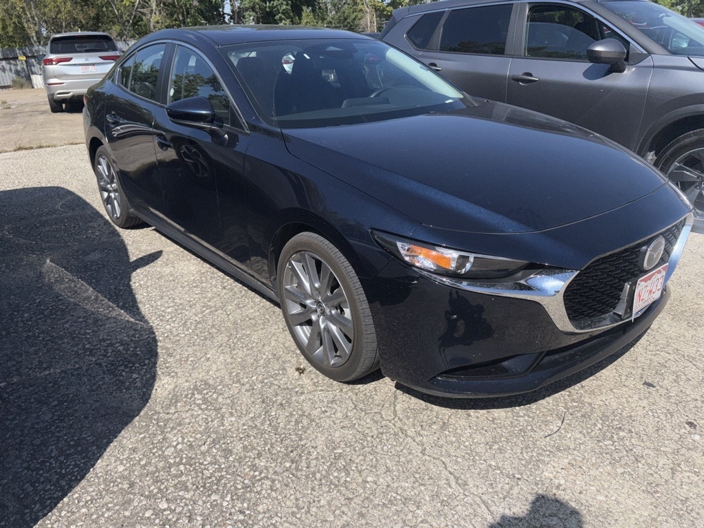 Thumbnail: 2025 Mazda Mazda3 - 3