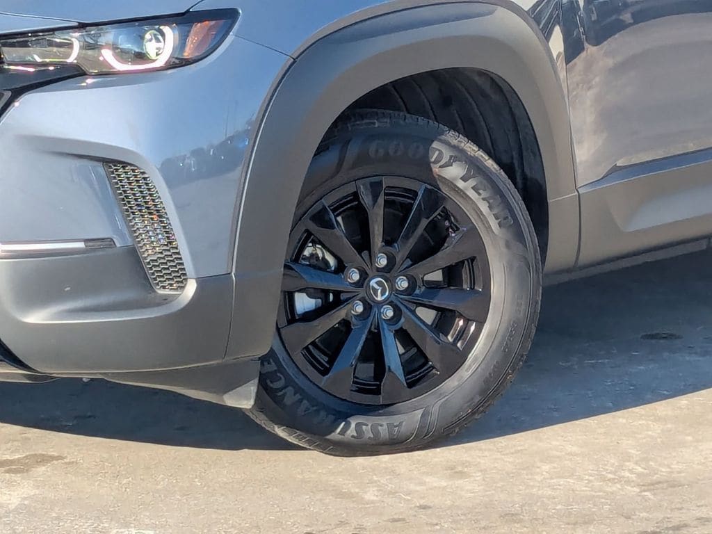 Thumbnail: 2025 Mazda CX-50 - 33