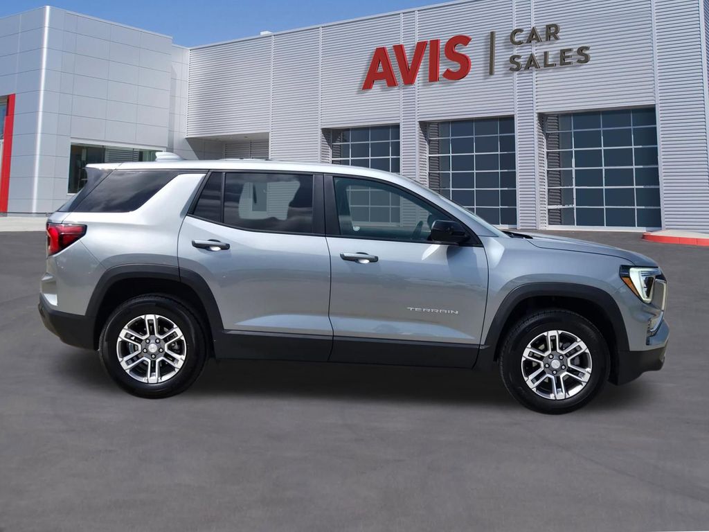 Thumbnail: 2025 GMC Terrain - 5